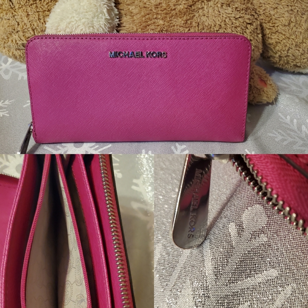 Michael Kors large size Wallet